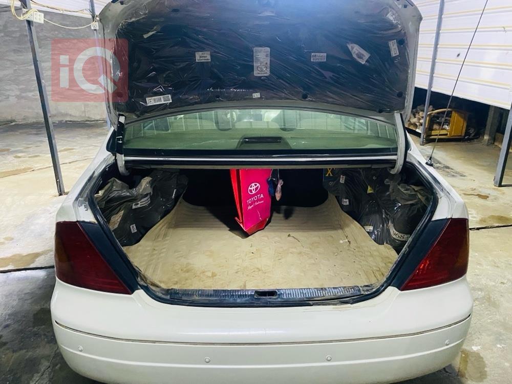 تويوتا أفالون